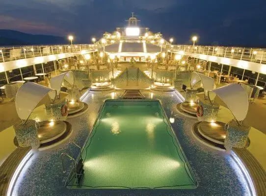 MSC Musica - Pool Deck (1)
