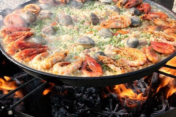 home made paella | px 600x400