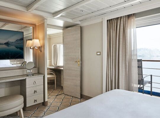 Image of a Grand Suite on Silversea Cruise ship the Silver Cloud