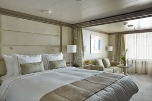 Silver_Muse_-_Vista Suite - Image