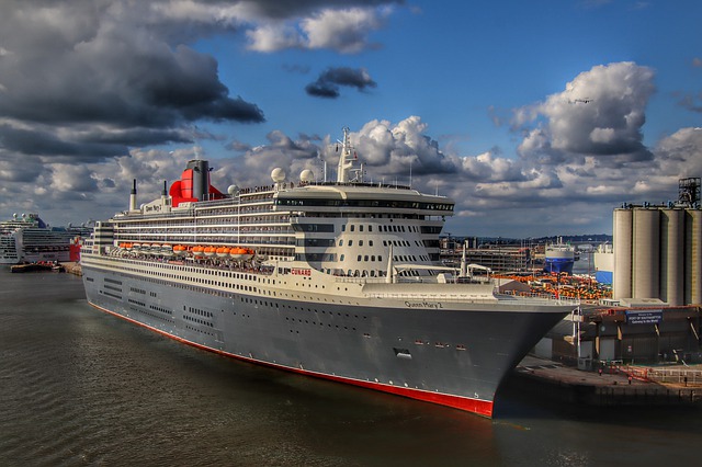 Queen Mary in Southampton, England | 446x298