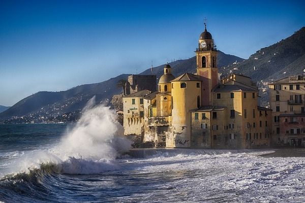 Camogli Liguria, visit while on a cruise departing from Genoa | 600x400